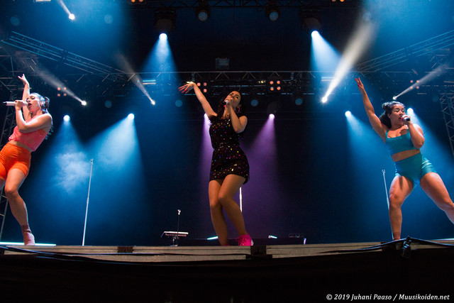 MARINA (UK) MARINA (UK) | MARINA (UK) Ruisrockissa 2019. Kuvat ©2019 Juhani Paaso.